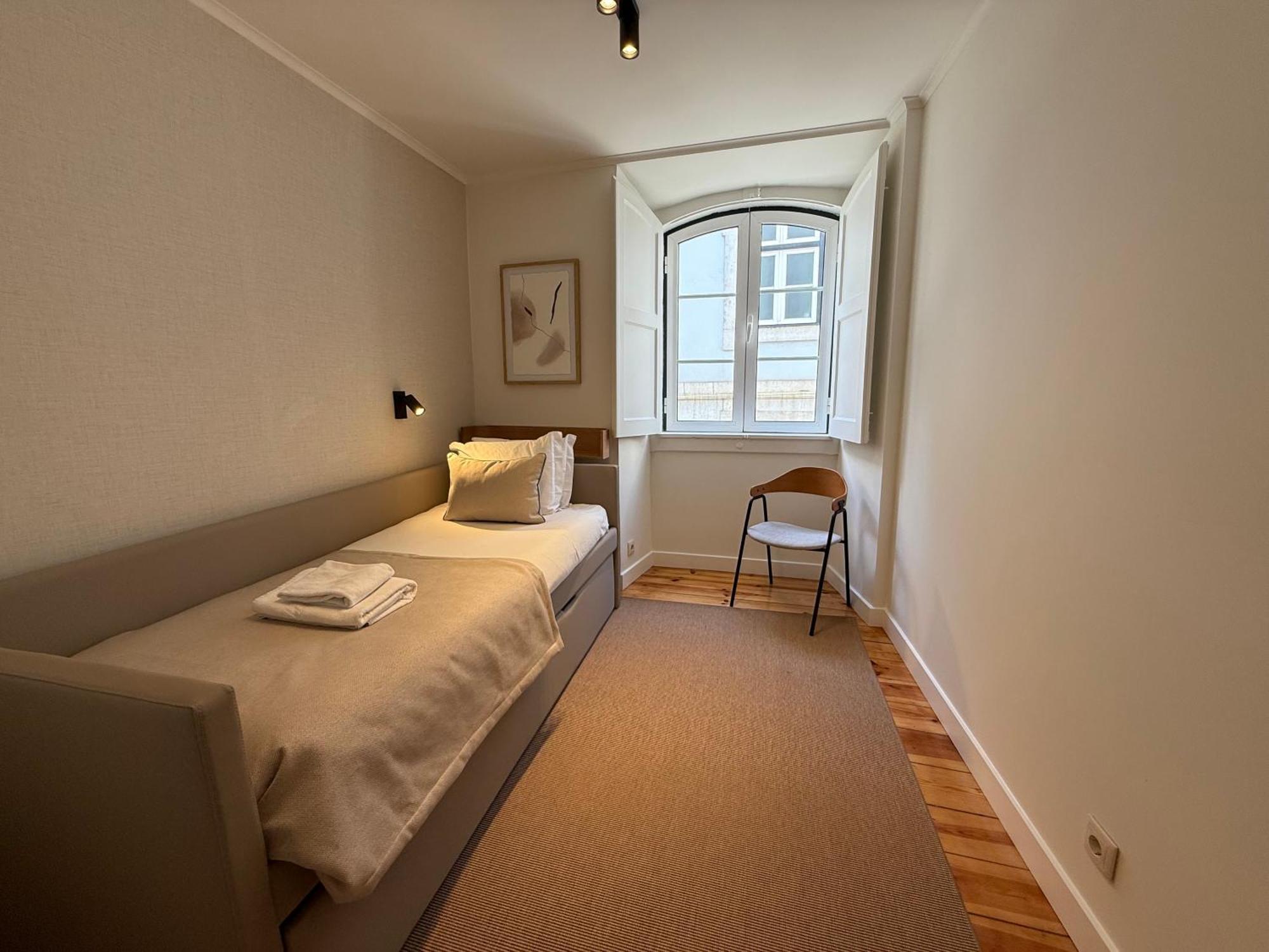 C1 Remodeld Beautiful Charming 2br - Bairro Alto Apartment *
